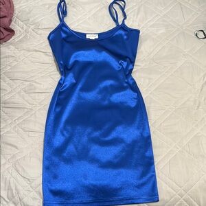 Vibrant Blue Sleeveless Bodycon Mini Dress for Night Out